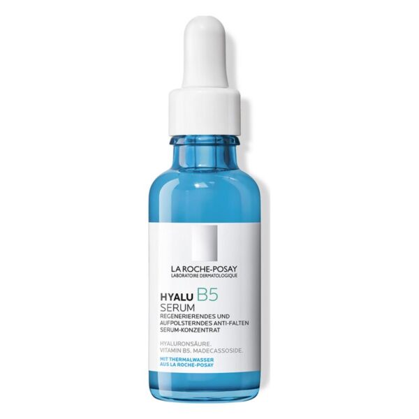 Blaue Glasflasche mit Pipette, beschriftet mit "HYALU B5 SERUM" von La Roche-Posay, für Hautpflege.
