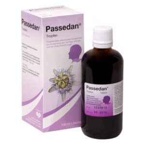 Flasche mit Passedan Tropfen und dazugehöriger Verpackung, die zur Behandlung nervöser Unruhe verwendet wird.