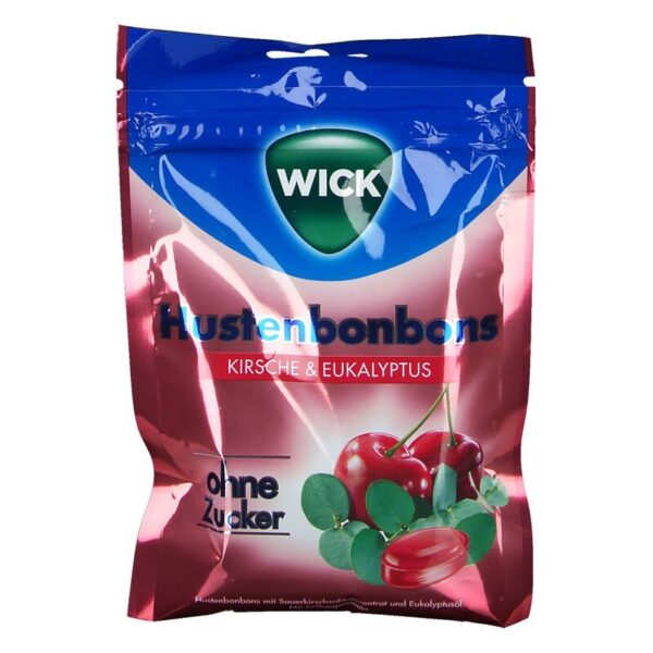 Verpackung von Wick Hustenbonbons in Kirsch- und Eukalyptusgeschmack, zuckerfrei, mit Kirschillustration.