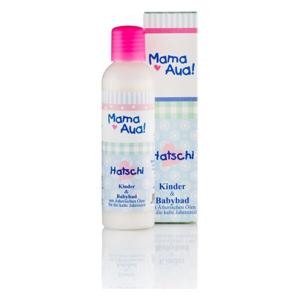 Flasche mit Kinder- und Babybad von 'Mama Aua!' in einer farbenfrohen Verpackung, für die kalte Jahreszeit.