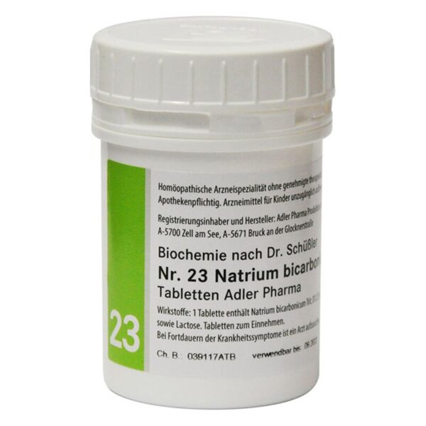 Weißer Behälter mit grünem Etikett, enthält homöopathische Natrium-Bicarbonat-Tabletten von Adler Pharma.
