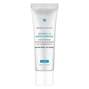 Eine Tube mit Glykolic 10 Renew Overnight von SkinCeuticals in silberner und blauer Verpackung.