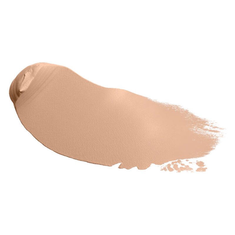Cremefarbener Make-up-Farbstrich mit samtiger Textur auf weißem Hintergrund.